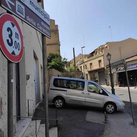 Oda ve Kahvaltı Gi-rosa