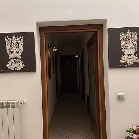 Gi-rosa Bed & Breakfast Caltagirone