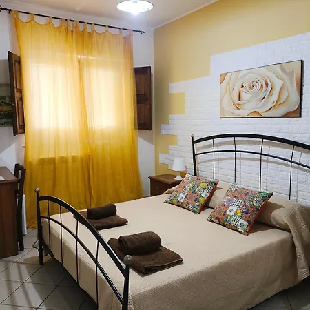 Oda ve Kahvaltı Gi-rosa Caltagirone